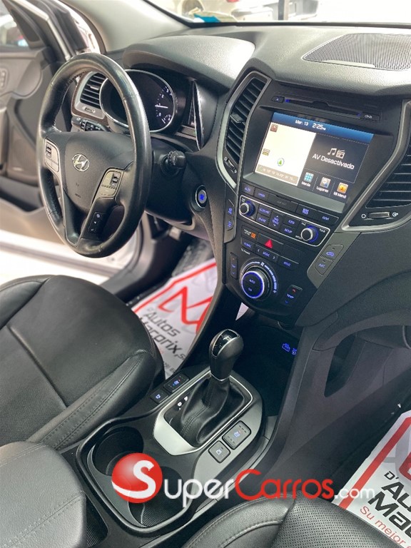 2017 Hyundai Santa Fe Sport 2.0T Ultimate — foto 11 / 12