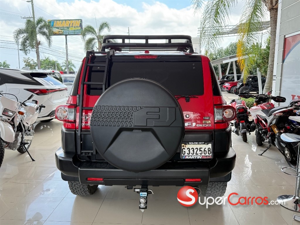 2012 Toyota FJ Cruiser Trail Team — foto 5 / 10