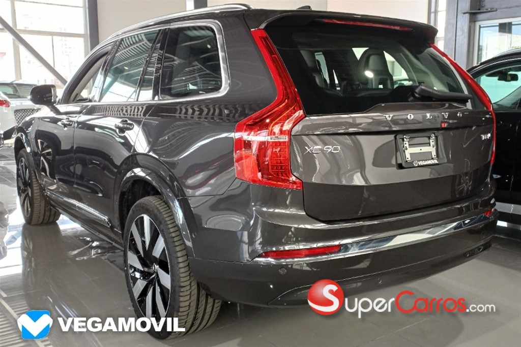 2025 Volvo XC90 Ultimate Recharge — foto 4 / 12