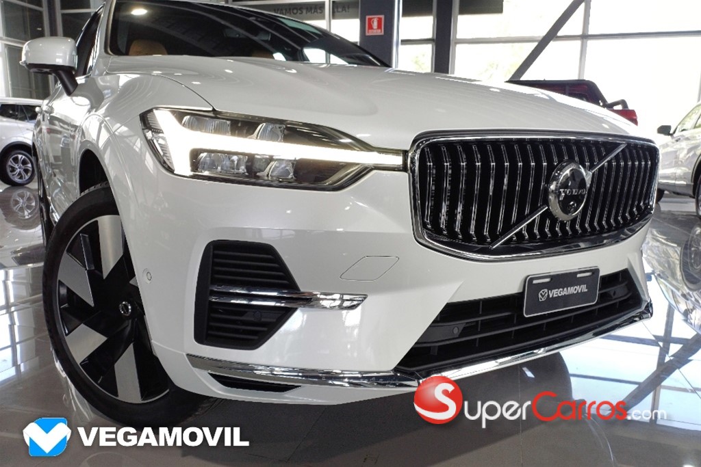 2025 Volvo XC60 T8 Ultimate Recharge — foto 5 / 12