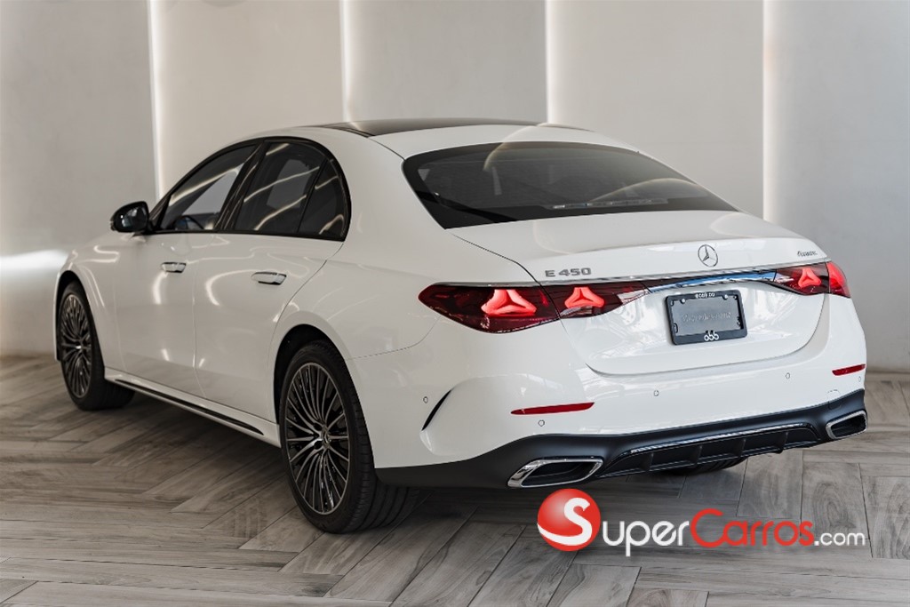 2025 Mercedes-Benz Clase E E450 Amg Line 2026 — foto 4 / 11