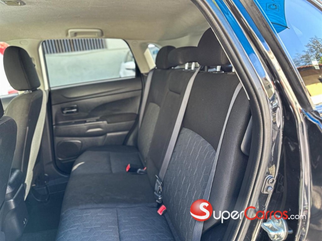 2022 Mitsubishi Motors Outlander Sport — foto 9 / 10
