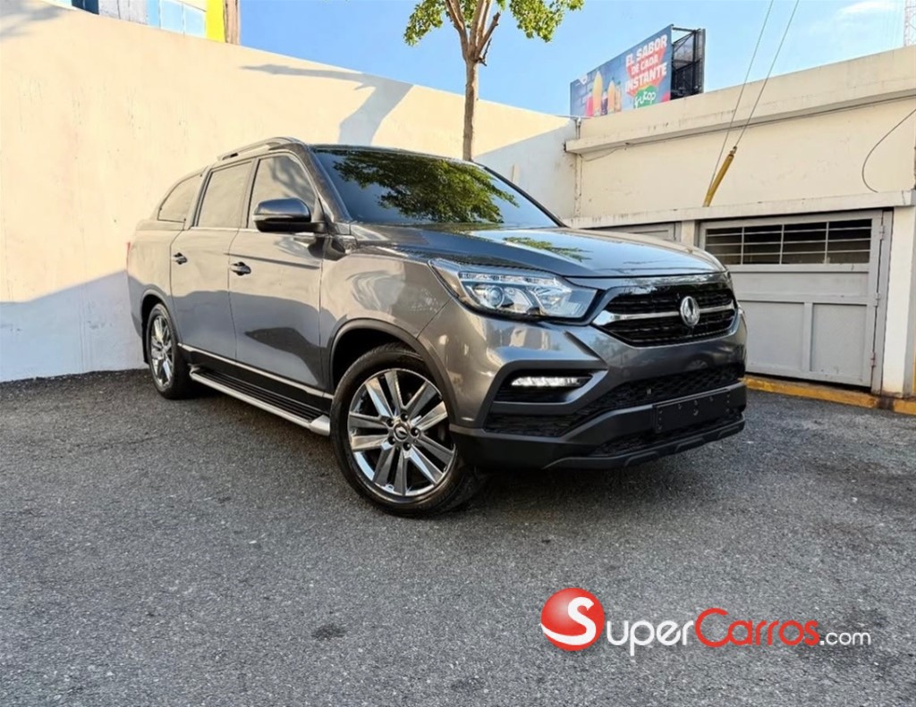 2019 KGM Rexton