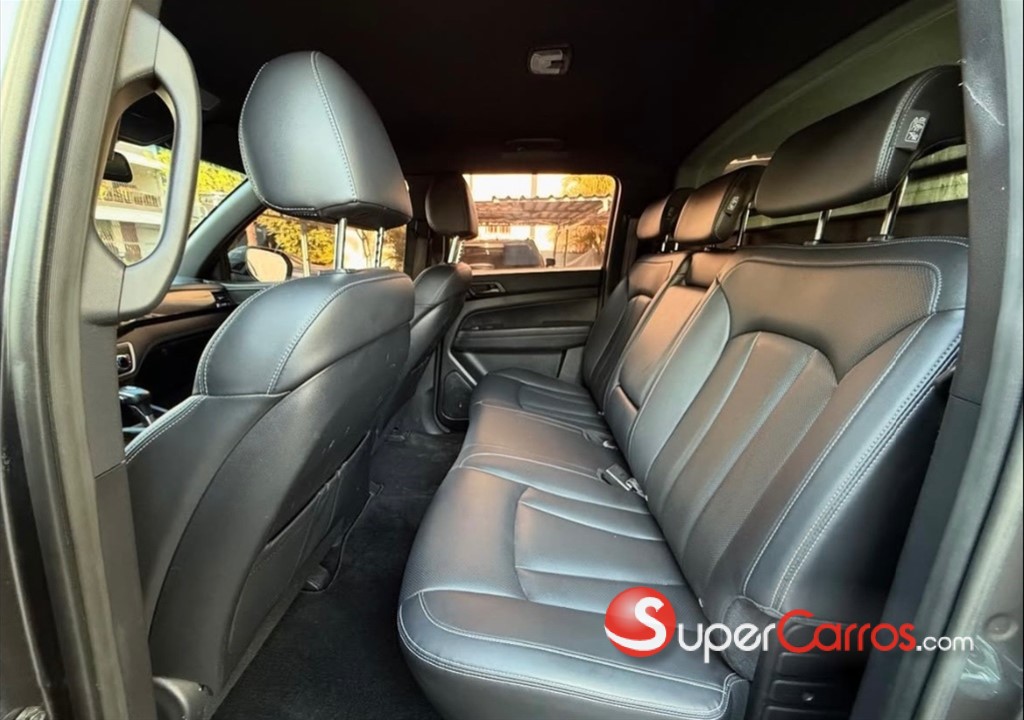 2019 KGM Rexton — foto 7 / 11