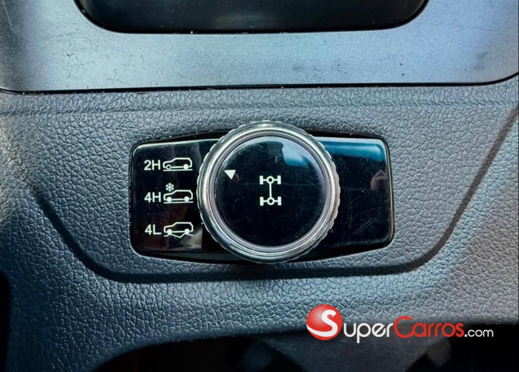 2019 KGM Rexton — foto 8 / 11
