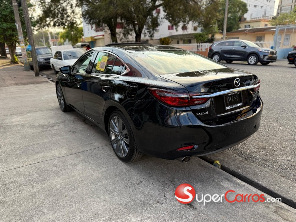 2021 Mazda 6 Touring — foto 6 / 11