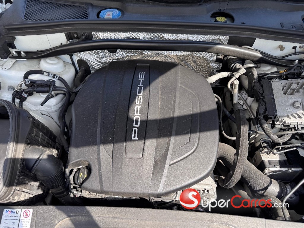 2019 Porsche Macan — foto 9 / 10