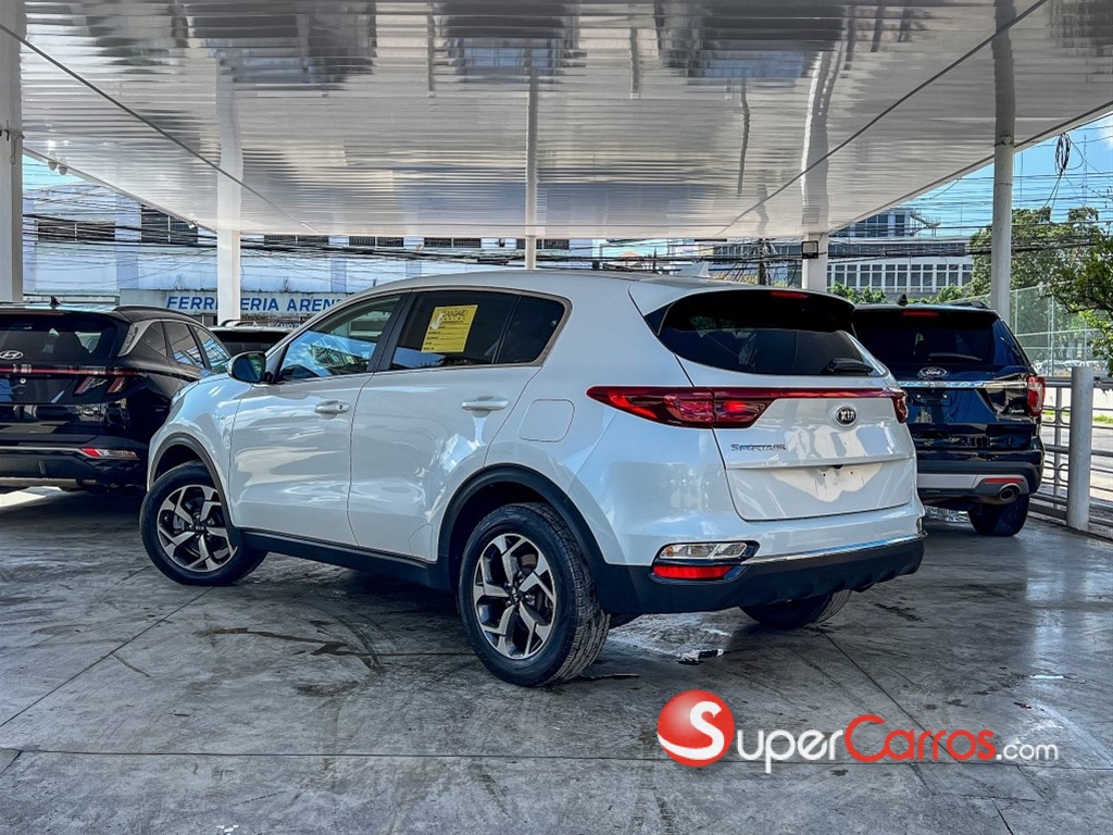 2021 Kia Sportage LX — foto 7 / 10