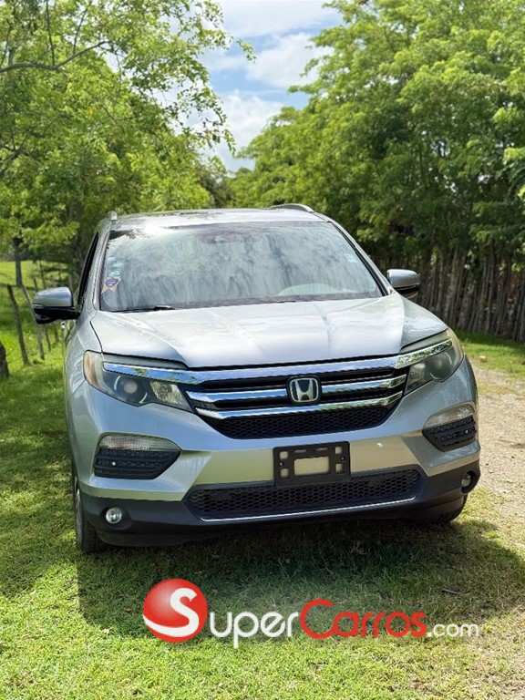 2016 Honda Pilot Touring — foto 2 / 12