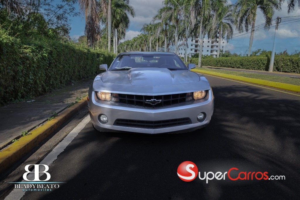 2011 Chevrolet Camaro — foto 2 / 10