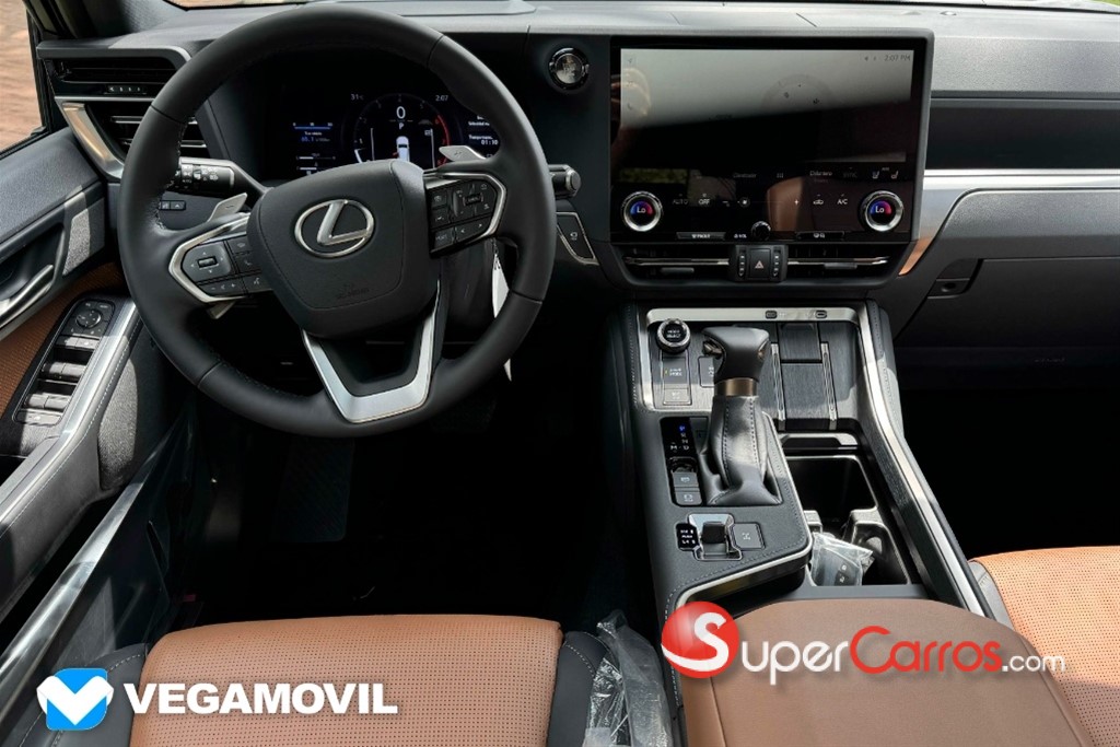 2026 Lexus GX 550 Luxury — foto 6 / 9