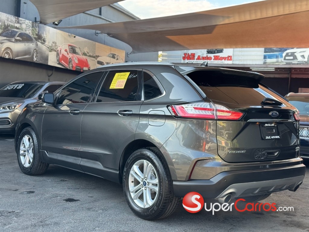 2020 Ford EDGE SEL AWD — foto 8 / 12