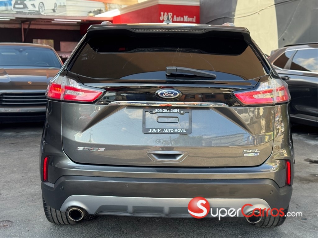 2020 Ford EDGE SEL AWD — foto 9 / 12