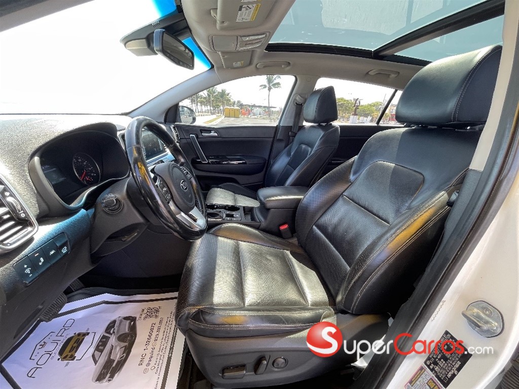 2021 Kia Sportage EX — foto 7 / 10