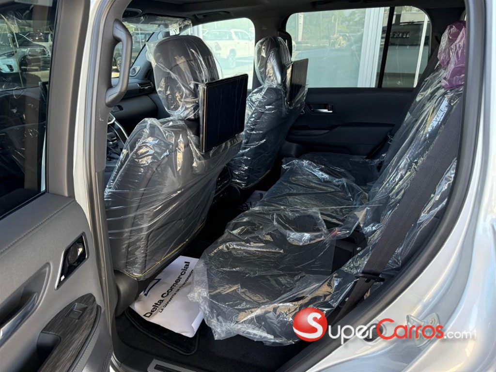 2026 Toyota Land Cruiser 300 VX-R — foto 6 / 9