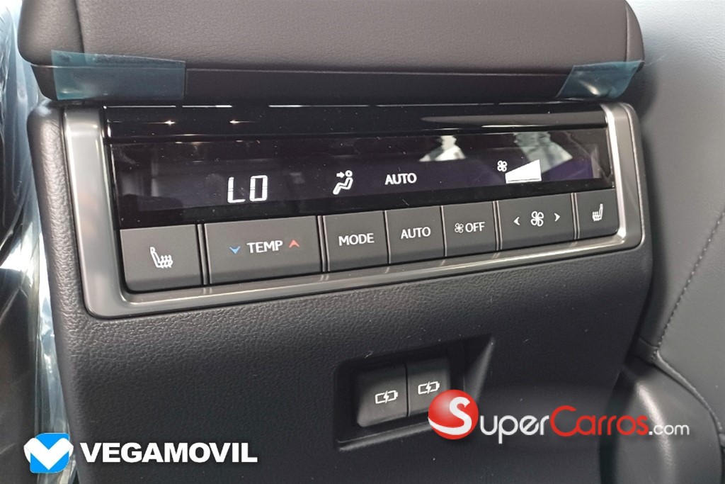 2025 Lexus GX 550 Premium Plus — foto 12 / 12