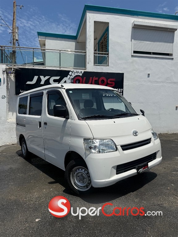 2020 Toyota Town-Ace GL 4WD — foto 2 / 11