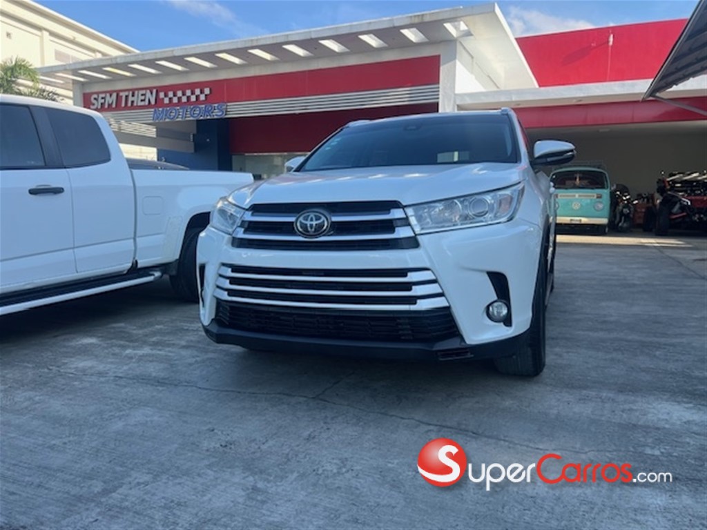 2017 Toyota Highlander XLE