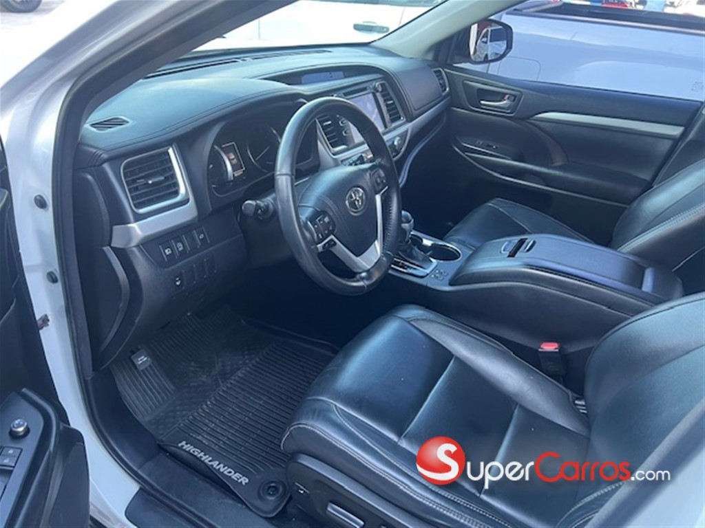 2017 Toyota Highlander XLE — foto 5 / 9