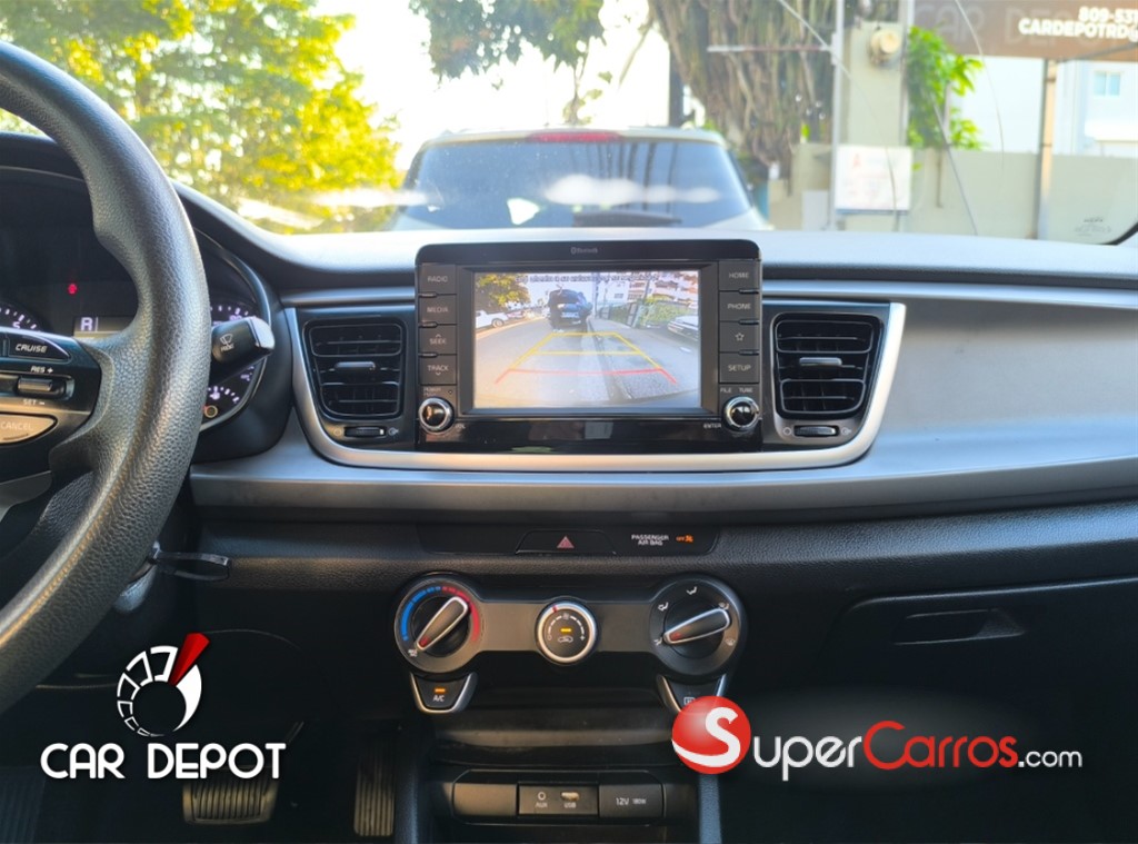 2020 Kia Rio Sport — foto 7 / 11