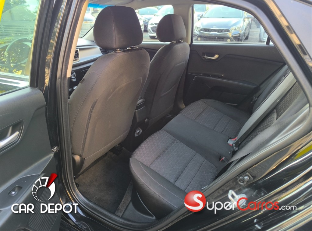 2020 Kia Rio Sport — foto 10 / 11