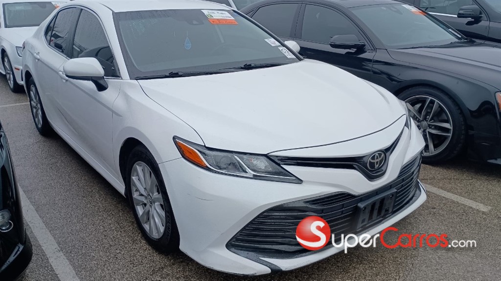 2019 Toyota Camry LE — foto 3 / 7