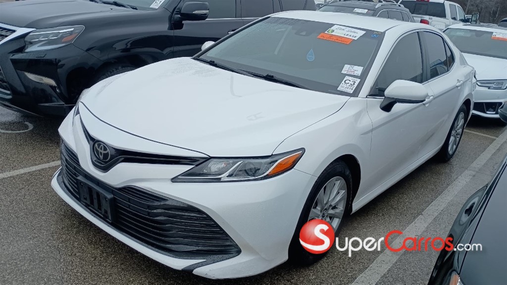 2019 Toyota Camry LE — foto 4 / 7