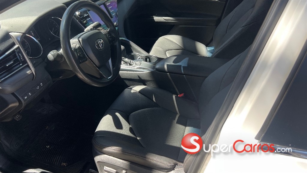 2019 Toyota Camry LE — foto 7 / 7