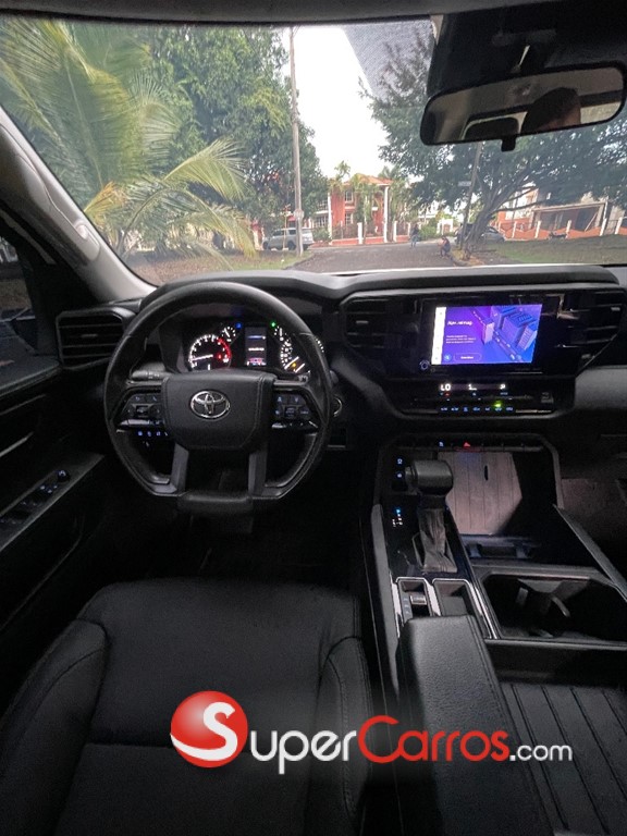 2022 Toyota Tundra SR5 — foto 12 / 12