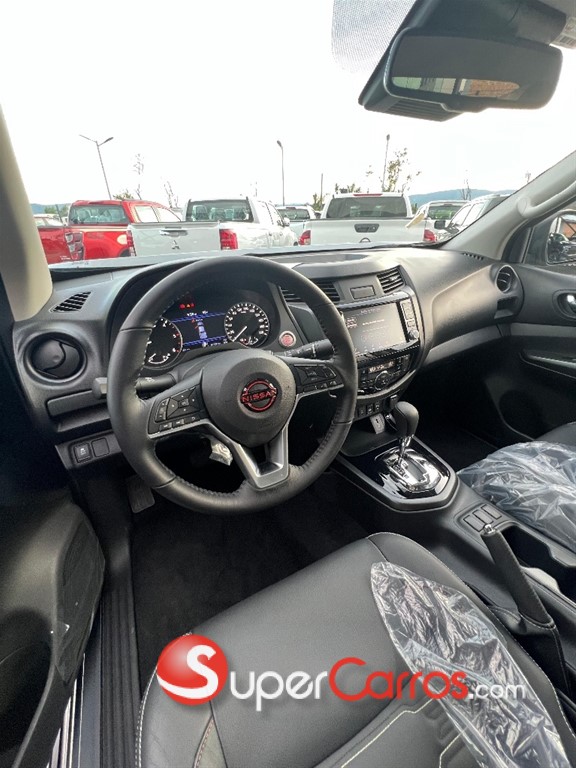 2026 Nissan Frontier Pro-4X — foto 7 / 8