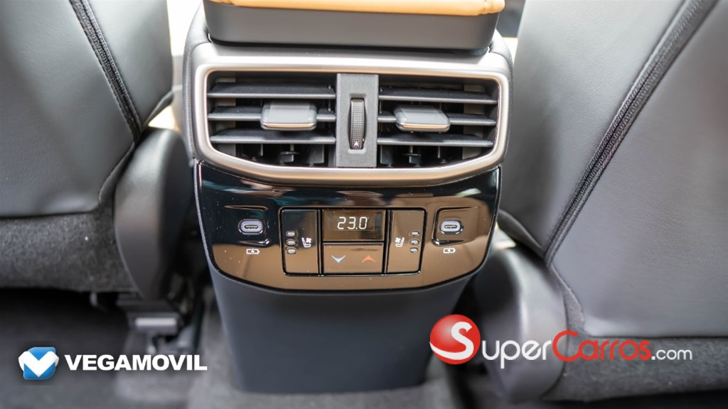 2025 Lexus RX 350 — foto 6 / 11