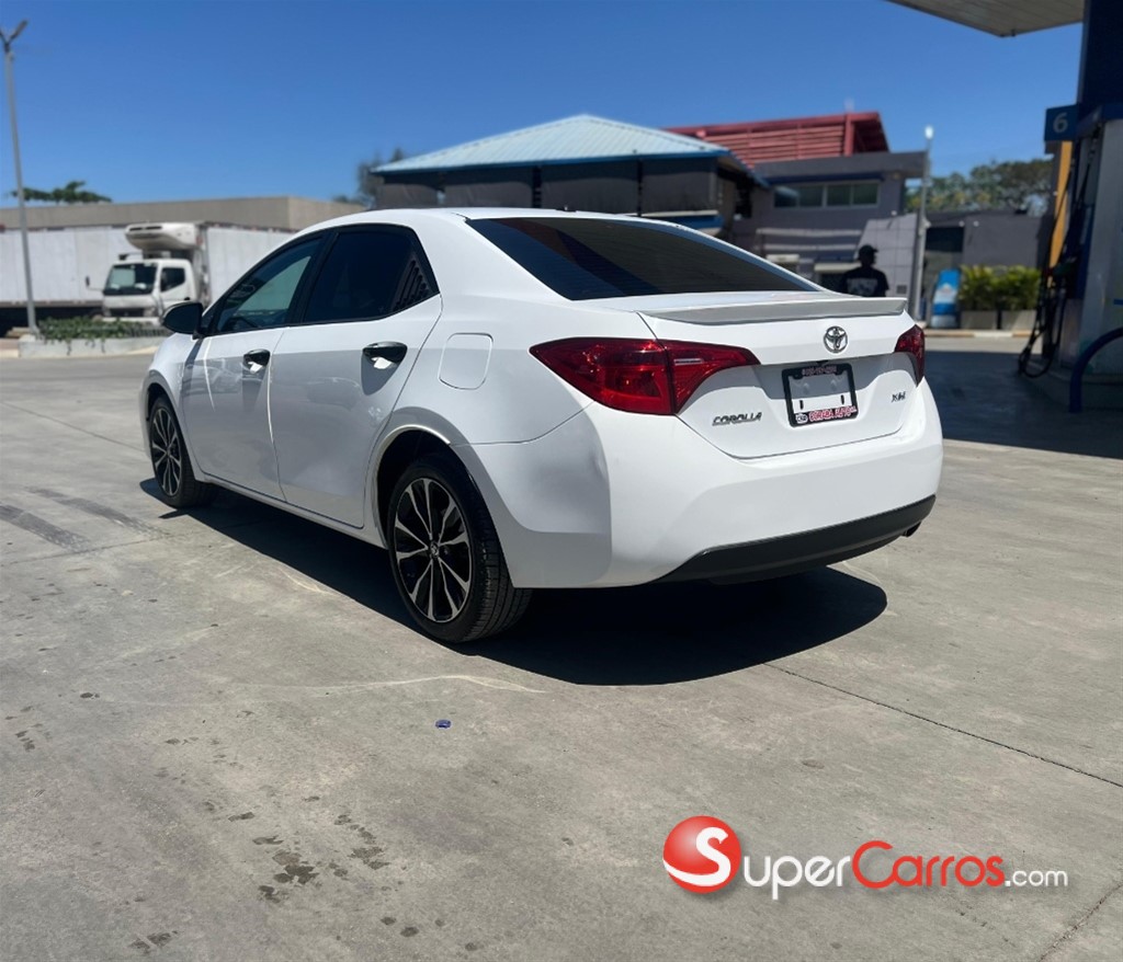 2019 Toyota Corolla XSE — foto 3 / 10