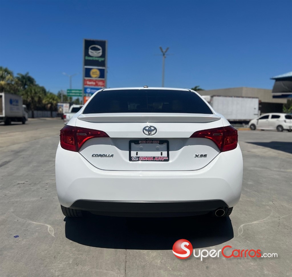 2019 Toyota Corolla XSE — foto 4 / 10