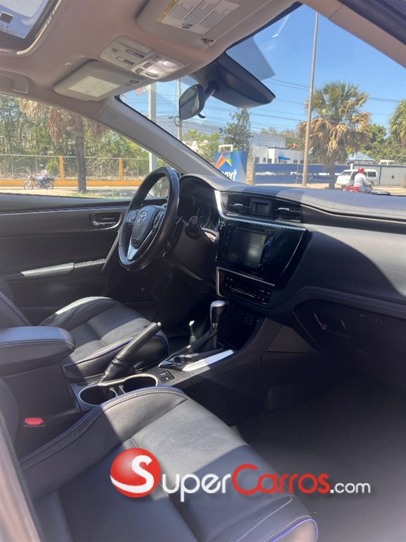 2019 Toyota Corolla XSE — foto 7 / 10