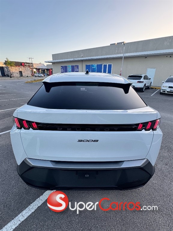 2027 Peugeot 3008 Allure — foto 4 / 12