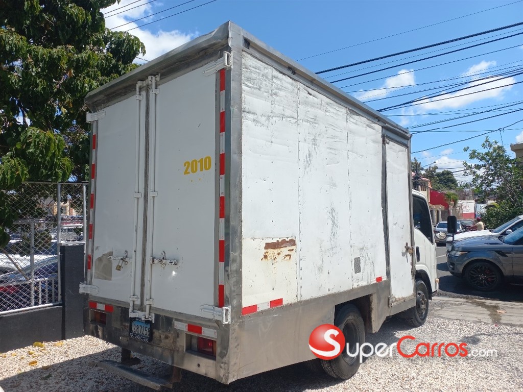 2010 Isuzu NMR 10 PIES — foto 4 / 7