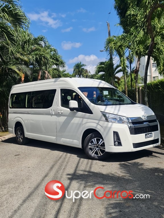 2026 Toyota Hiace GL — foto 2 / 11