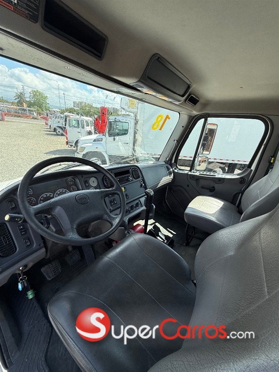 2018 Freightliner M2 — foto 5 / 7