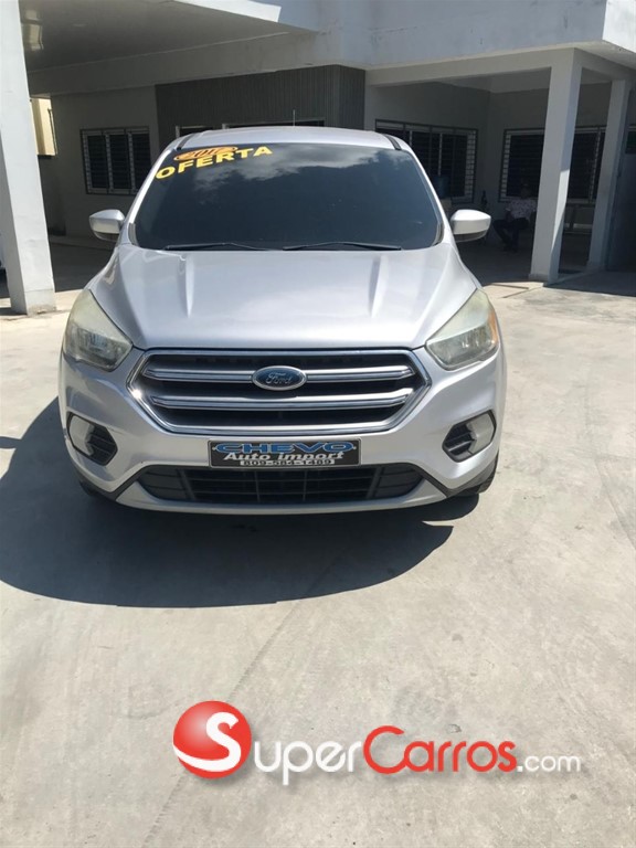 2017 Ford Escape SE — foto 3 / 8