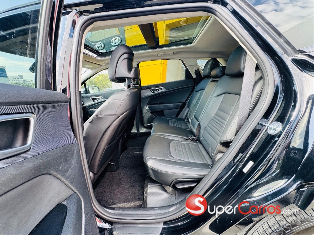 2023 Kia Sportage SX Prestige — foto 8 / 12