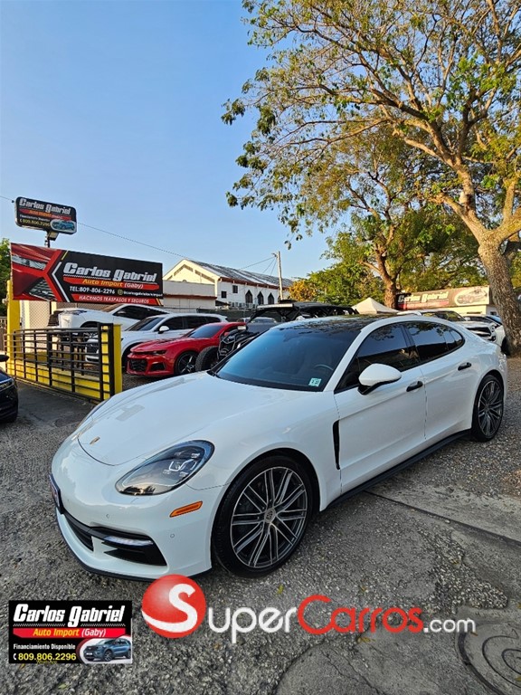 2018 Porsche Panamera 4 S
