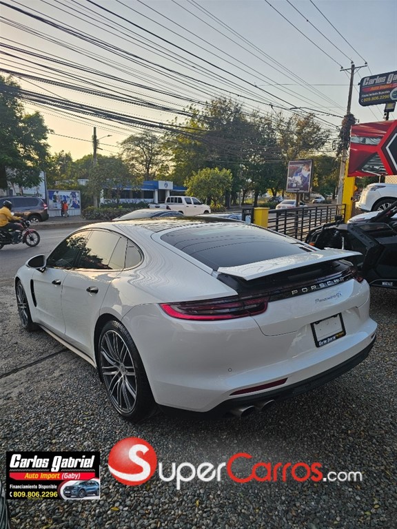 2018 Porsche Panamera 4 S — foto 9 / 10