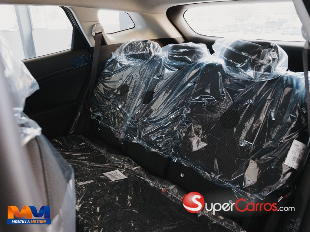 2025 Kia Sportage Sport — foto 6 / 7
