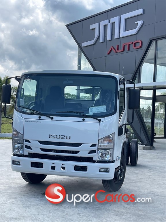 2026 Isuzu NPR 16 pies — foto 2 / 11