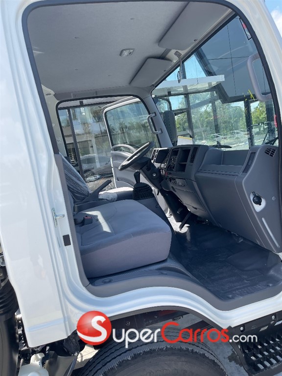 2026 Isuzu NPR 16 pies — foto 11 / 11