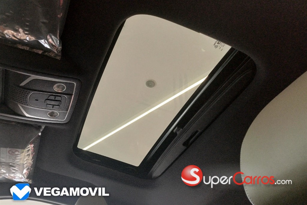 2025 KGM Musso PLATINUM — foto 9 / 11