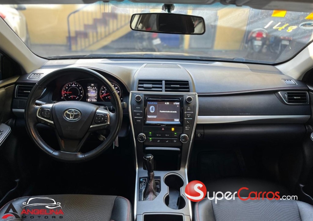 2017 Toyota Camry — foto 3 / 10