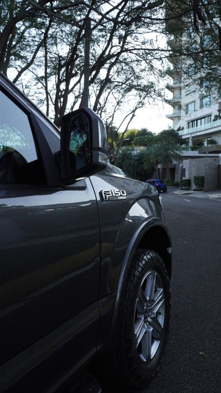 2019 Ford F 150 Lariat Ecoboost — foto 3 / 12