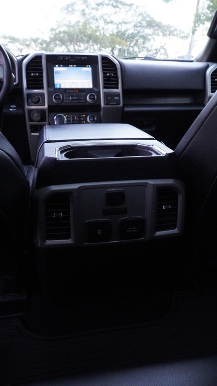 2019 Ford F 150 Lariat Ecoboost — foto 11 / 12