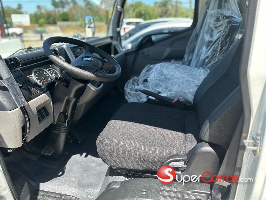 2027 Mitsubishi Motors Canter Volteo — foto 7 / 10